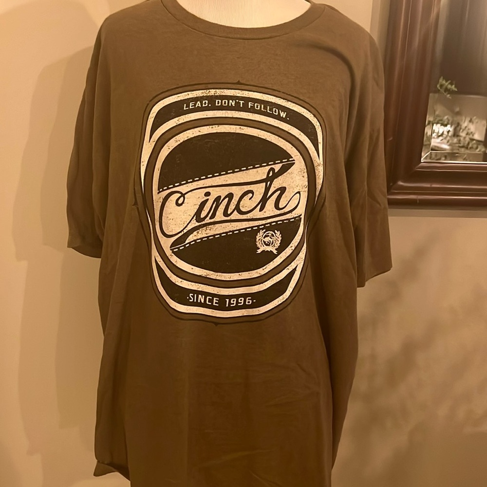 Cinch XL tshirt used but comfy